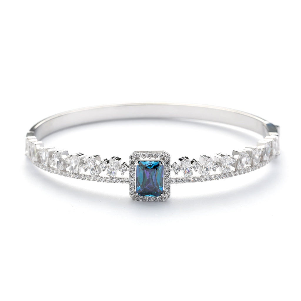 Aurora Gelang  Emas 18K - Deandra 0001