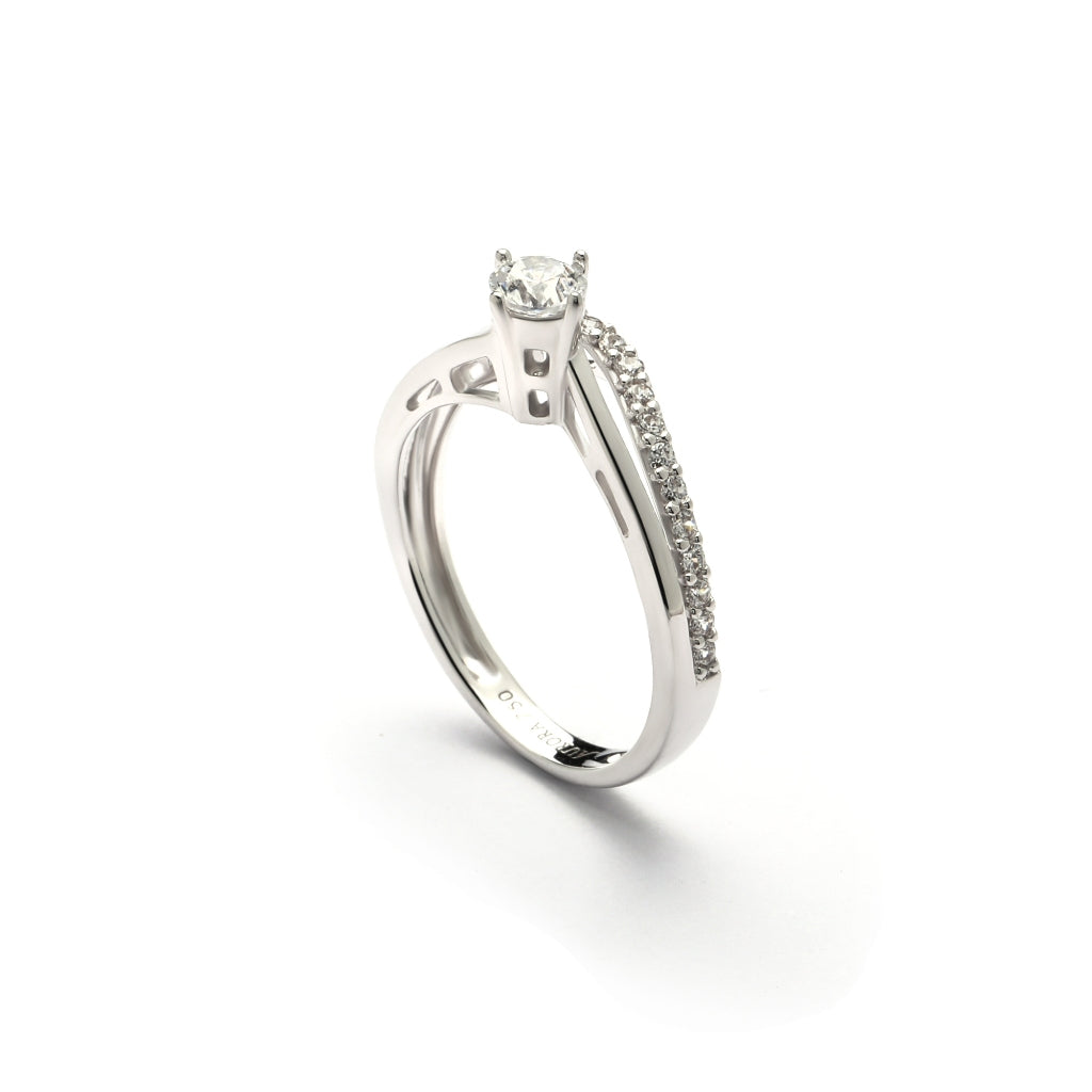 Aurora Cincin Emas 18K - Cherise 36