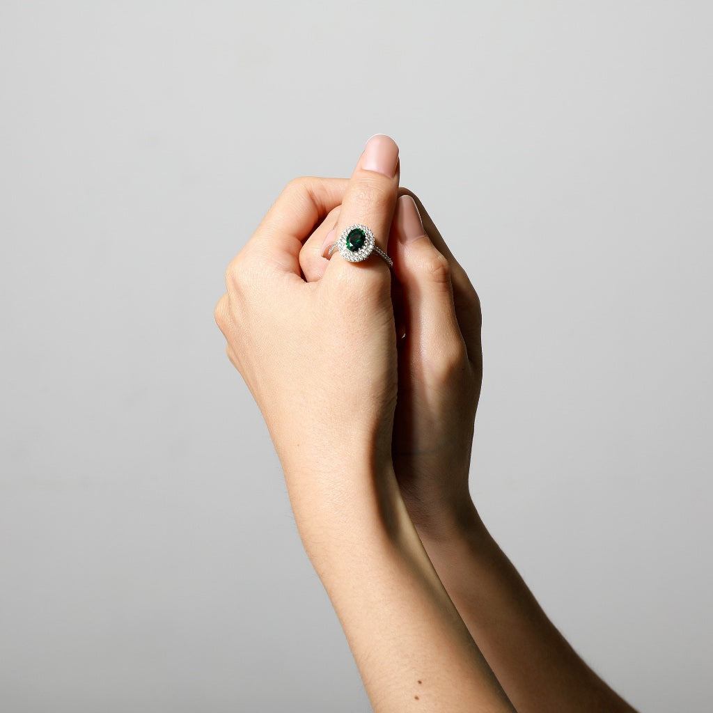 Aurora Cincin Emas 18K - Emera 00003