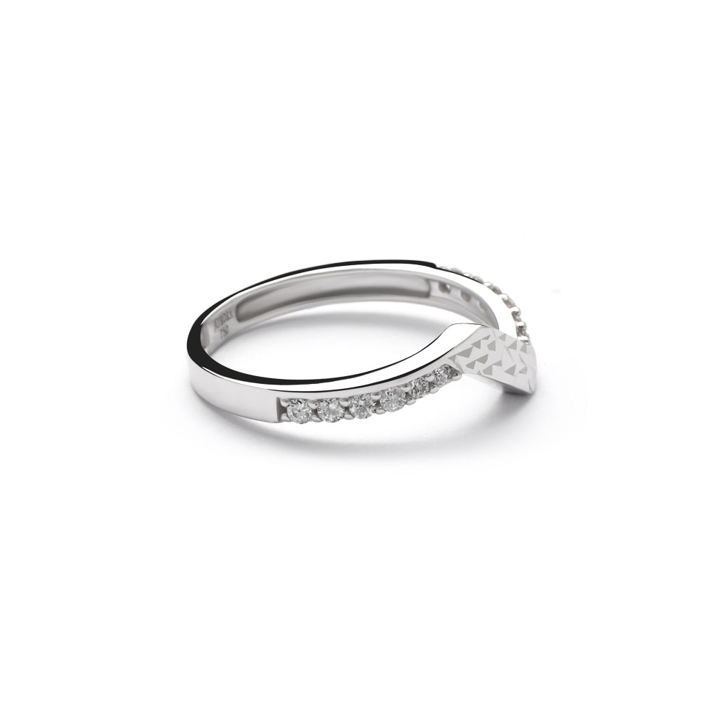 Aurora Cincin Emas 18K - Chantrea 36