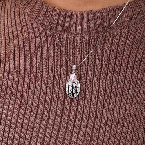 Load image 1 in gallery view. Aurora Liontin Emas 18K - Flower Tattoo 01