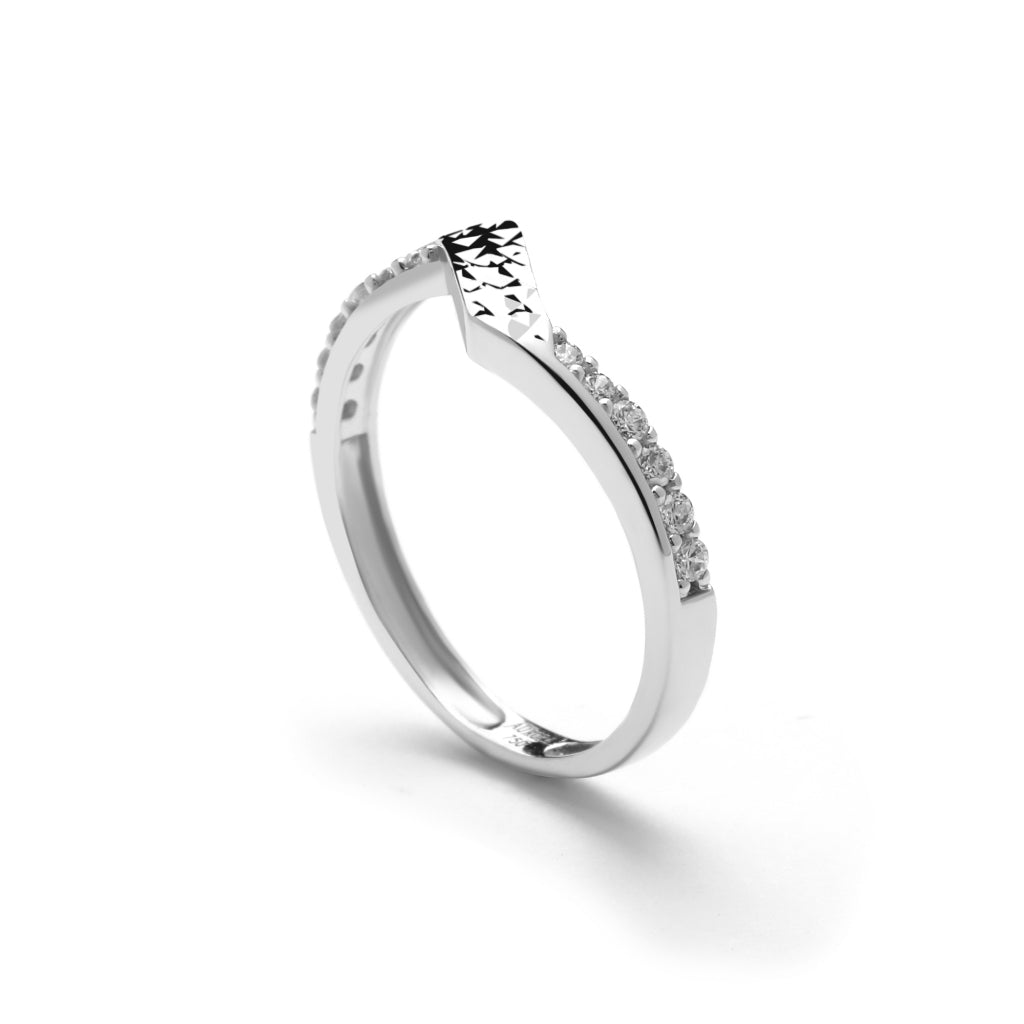 Aurora Cincin Emas 18K - Chantrea 36