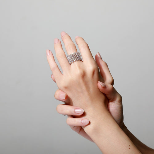 Load image 1 in gallery view. Aurora Cincin Emas 18K - Elegance 00003