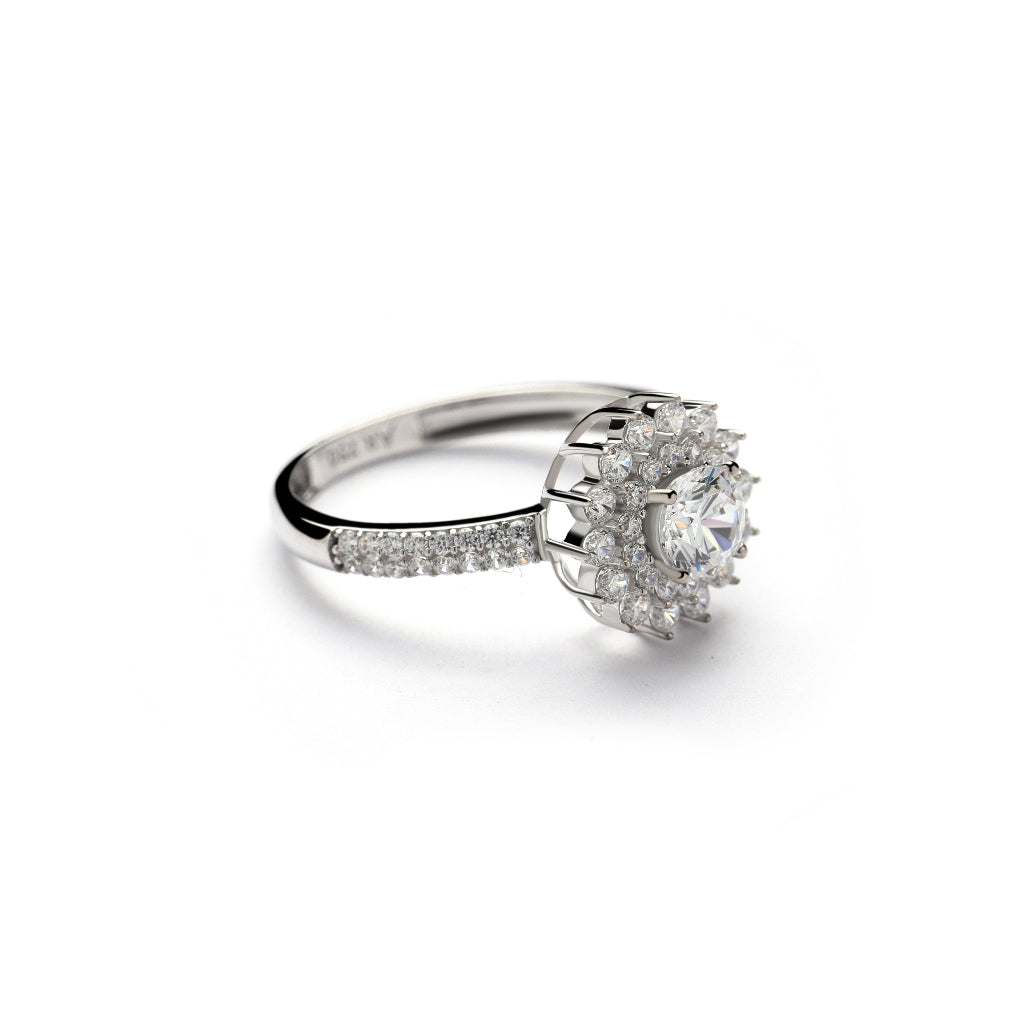 Aurora Cincin Emas 18K - Seraphine 01