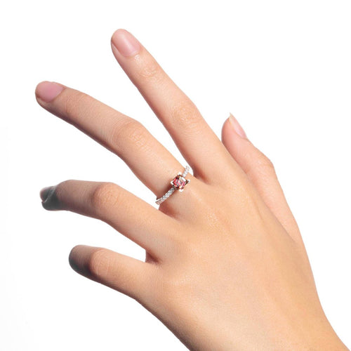 Load image 1 in gallery view. Aurora Gold - Cincin Emas 18K - Juna Ring - Moonlight Vibrant